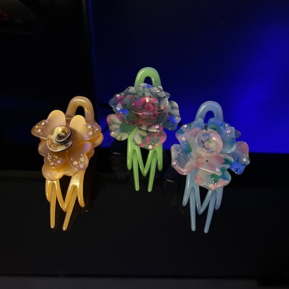 Set of 3 Flower claw clips - Picture 2 of 6